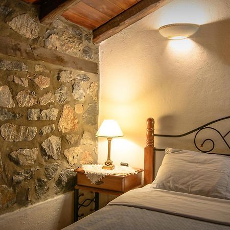Metohi Inn Agios Athanasios  Eksteriør billede